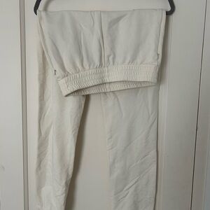 Aritzia Cream Jogger Pants